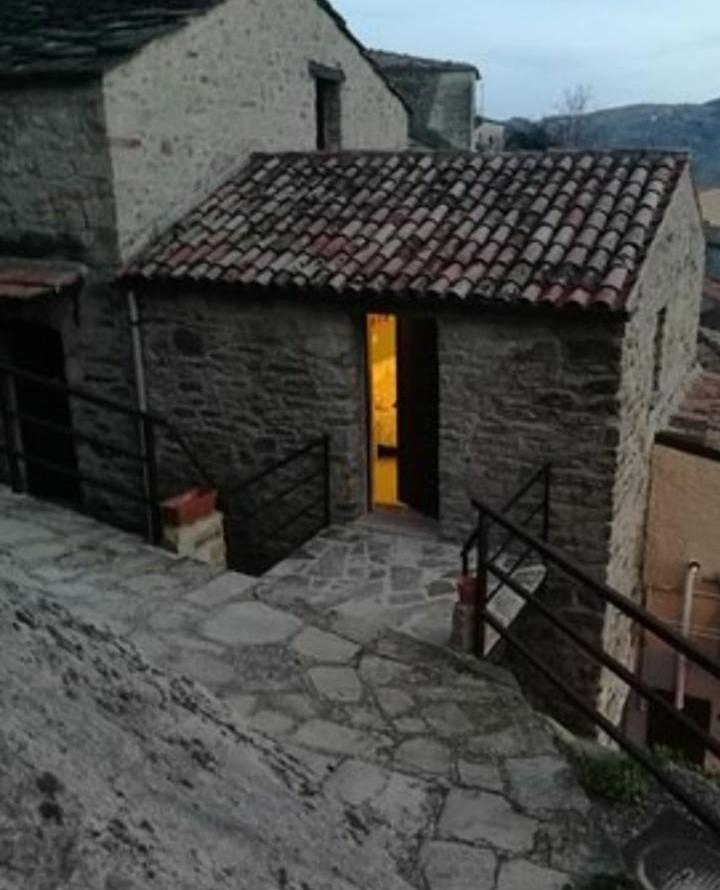 Mirutt Home Кастелмецано Екстериор снимка